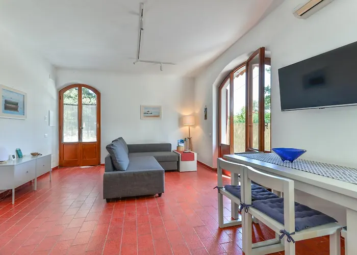 Elba Bellavista -- Casa Cerboli -- Сasa de vacaciones Cavo